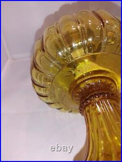 C1935 ALADDIN Model 109 Amber Cathedral Oil-Kerosene Lamp Table Lamp