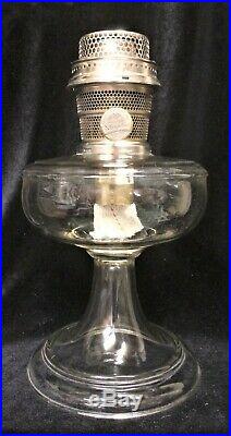 Clear 1 Piece Venetian Aladdin Kerosene Table Oil Lamp 1932-33