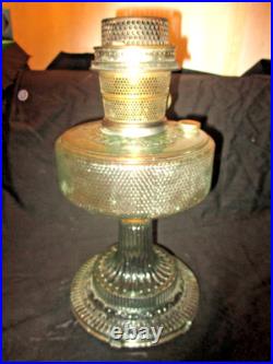 Clear Aladdin Colonial Oil Lamp