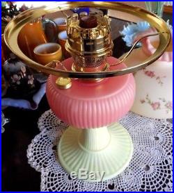 Fenton Kerosene Aladdin Lamp Le #2 Of 750 Orignal Box 1997 Brass Parts