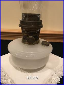 Genie Mantle Aladdin Lamp Co. B Nu-Type White Moonstone Oil Shelf Bracket Lamp