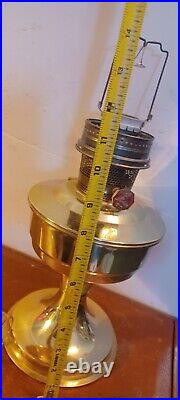 Good Used Aladdin Brass Model 23 Oil Kerosene Lamp (Br)