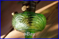 Gorgeous Antique Emerald Green Kerosene Oil Lamp Aladdin Mantle Lamp Company Chi
