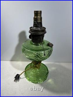 Green Aladdin Washington Drape Glass Oil Lamp Base with Nu-Type Model B Burner