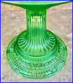 Green Colonial Aladdin Lamp