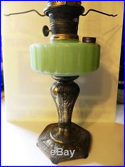 Green Moonstone Majestic Aladdin Lamp Nu-Type Burner withno wick & Chimney
