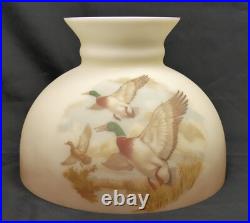 HTF Aladdin Mallard Duck & Canada Geese Milk Glass Rayo Kerosene Lamp Shade M545