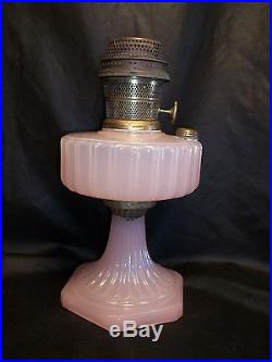 KEROSENE ANTIQUE LIGHTING PINK CORINTHIAN ALADDIN OIL LAMP RARE