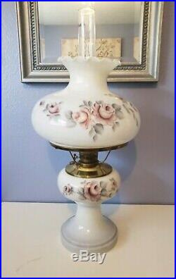 LARGE Aladdin Majestic White Alacite Floral Glass Oil/Kerosene Lamp W #23 Burner