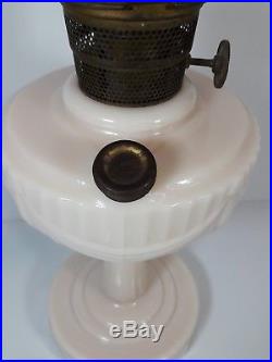 LINCOLN DRAPE Alacite Aladdin Kerosene Lamp Nu-Type model B with shade chimmney