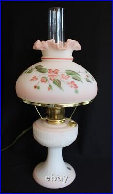 Limited Edition Short Lincoln Drape Fenton Aladdin Knights Hand Painted Oil Lamp