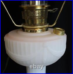 Limited Edition Short Lincoln Drape Fenton Aladdin Knights Hand Painted Oil Lamp
