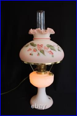 Limited Edition Short Lincoln Drape Fenton Aladdin Knights Hand Painted Oil Lamp