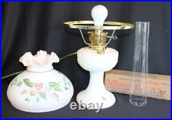 Limited Edition Short Lincoln Drape Fenton Aladdin Knights Hand Painted Oil Lamp