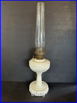 Lincoln Drape Alacite Aladdin Kerosene Lamp By Mantle Lamp Co Model B Chicago IL