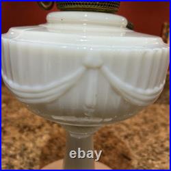 Lincoln Drape Alacite Aladdin Kerosene Lamp By Mantle Lamp Co Model B Chicago IL