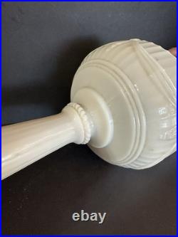 Lincoln Drape Alacite Aladdin Kerosene Lamp By Mantle Lamp Co Model B Chicago IL