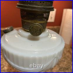 Lincoln Drape Alacite Aladdin Kerosene Lamp By Mantle Lamp Co Model B Chicago IL