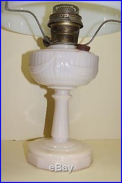 Lincoln Drape Aladdin Oil Lamp with Shade