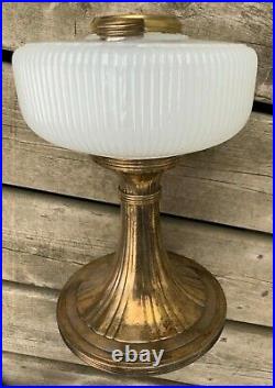 Look! Very Nice! Aladdin White Moonstone Queen B-95 Glass & Metal Lamp Font