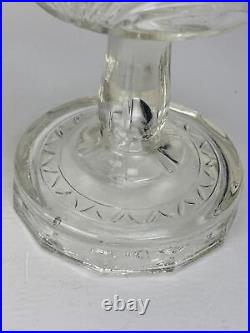 Lot Antique Vintage Glass Aladdin Kerosene Oil Lamp Washington Drape V Base (2)