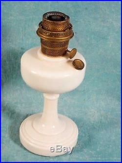 Mantle Lamp Co Aladdin White Alacite B-76a Simplicity Kerosene Model