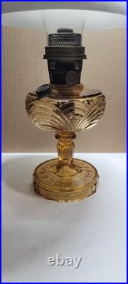 Mantle Lamp Co Nu-Type Model B Aladdin Amber Kerosene Lamp