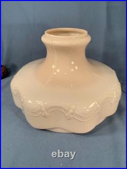 Model B-75 Aladdin Alacite Glass Lincoln Drape Oil Lamp Electric w Alacite Shade