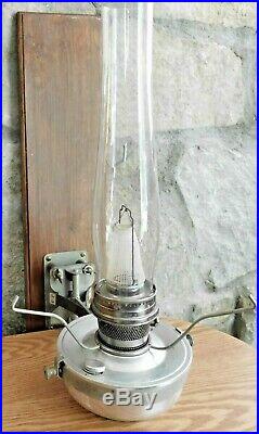 N & W Railroad Aladdin Caboose Wall Bracket Kerosene Lamp No 23 Burner Lantern