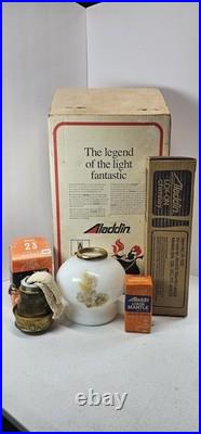 NOS Vintage Aladdin C-6104 Incandescent Oil Lamp New In Original Box
