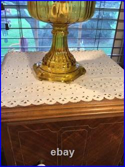 Nice Aladdin 24 Corinthian Amber Oil Lamp With Quilted Puff Shade & Wick