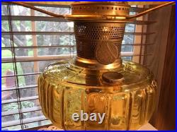 Nice Aladdin 24 Corinthian Amber Oil Lamp With Quilted Puff Shade & Wick
