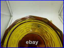 Nice Aladdin Amber Glass Washington Drape Oil Lamp / Model C Burner