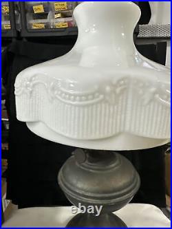 Nice Looking Old ALADDIN No. 6 Oil Lamp withWhite Satin Glass Shade Vintage