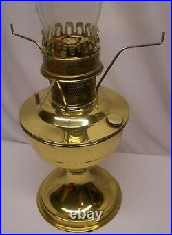 Nice Vintage Kerosene ALADDIN Model 23 Brass Parlor Lamp withRuby Flash Shade