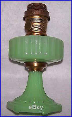 Old Antique Aladdin Green Jade Corinthian Model B-115 Oil Lamp 1934-1935