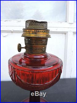 Old Original Aladdin Red Glass Lincoln Drape Oil/Kerosene Lamp, C. 1941, Model B