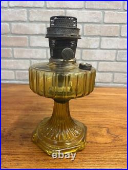 Original Aladdin Corinthian Yellow Amber Oil Lamp with NuType Model B Burner