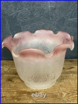 Original Aladdin Oil Lamp With Chimney And Glass Shade