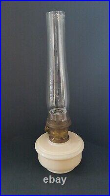 Original Mantle Lamp Co. NU -TYPE Model B Aladdin Lamp with Chimney