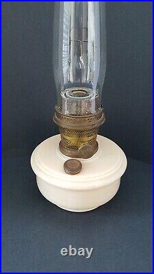 Original Mantle Lamp Co. NU -TYPE Model B Aladdin Lamp with Chimney