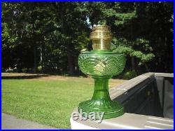 RARE 1939 Round Base VARIANT Aladdin Washington Drape Green Glass Oil Kero Lamp