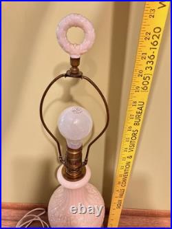 RARE Aladdin Alacite Lamp Uranium Glow Wreath Finial Brass Base Milk Glass Works