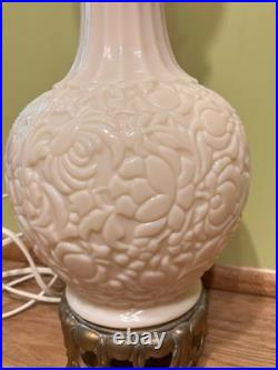 RARE Aladdin Alacite Lamp Uranium Glow Wreath Finial Brass Base Milk Glass Works