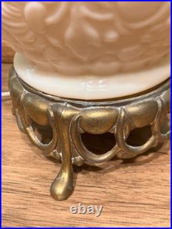 RARE Aladdin Alacite Lamp Uranium Glow Wreath Finial Brass Base Milk Glass Works