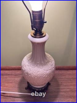 RARE Aladdin Alacite Lamp Uranium Glow Wreath Finial Brass Base Milk Glass Works