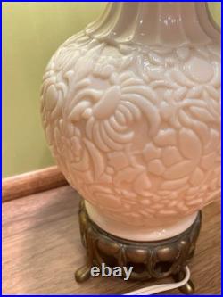 RARE Aladdin Alacite Lamp Uranium Glow Wreath Finial Brass Base Milk Glass Works