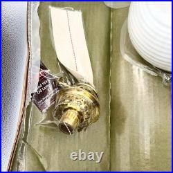 RARE Aladdin Beehive White Ceramic Oil Lamp FW2000M Handle Base New in Box