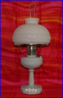 (RARE) Aladdin GRAY ALACITE TALL Lincoln Drape Oil Lamp Complete with Shade