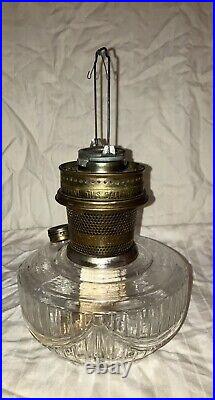 Rare Aladdin Clear Lincoln Drape Kerosene Shelf Lamp